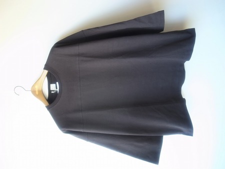 Ordinary fits C/N SHOULDER TEE BLK