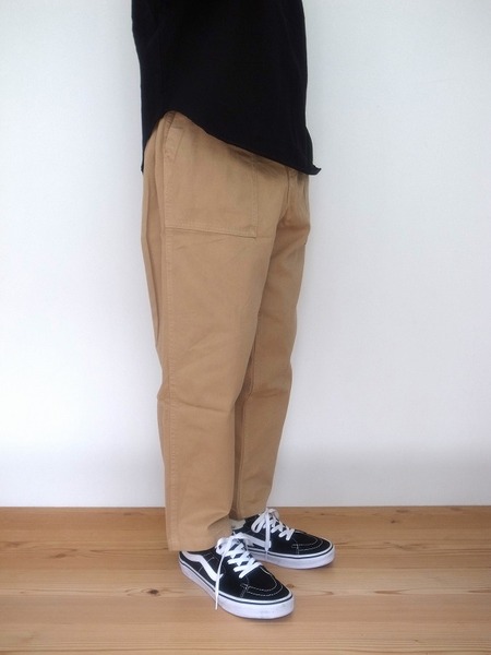 GRAMICCI LOOSE TAPERED PANTS CHINO