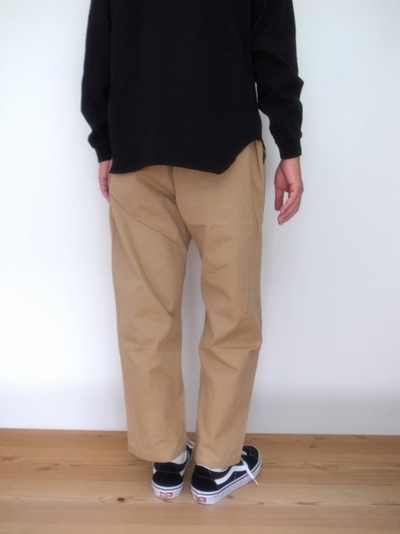 GRAMICCI LOOSE TAPERED PANTS CHINO