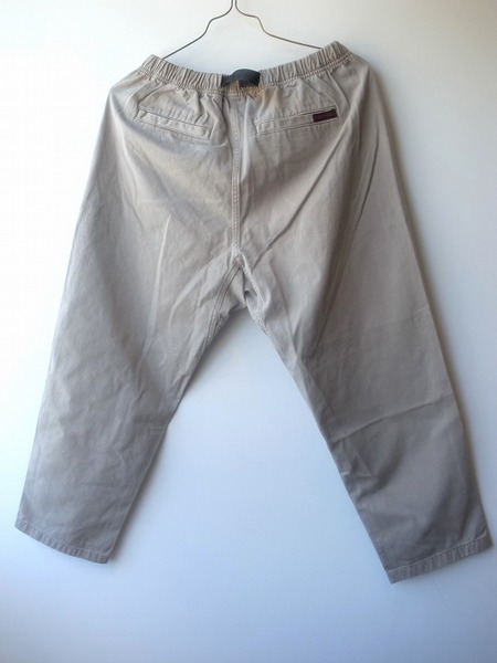 GRAMICCI LOOSE TAPERED PANTS PIGMENT OAT