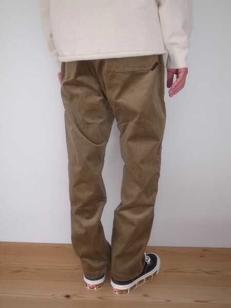 Gramicci CORDUROY LOOSE TAPERED RIDGE PANTS LAUREL